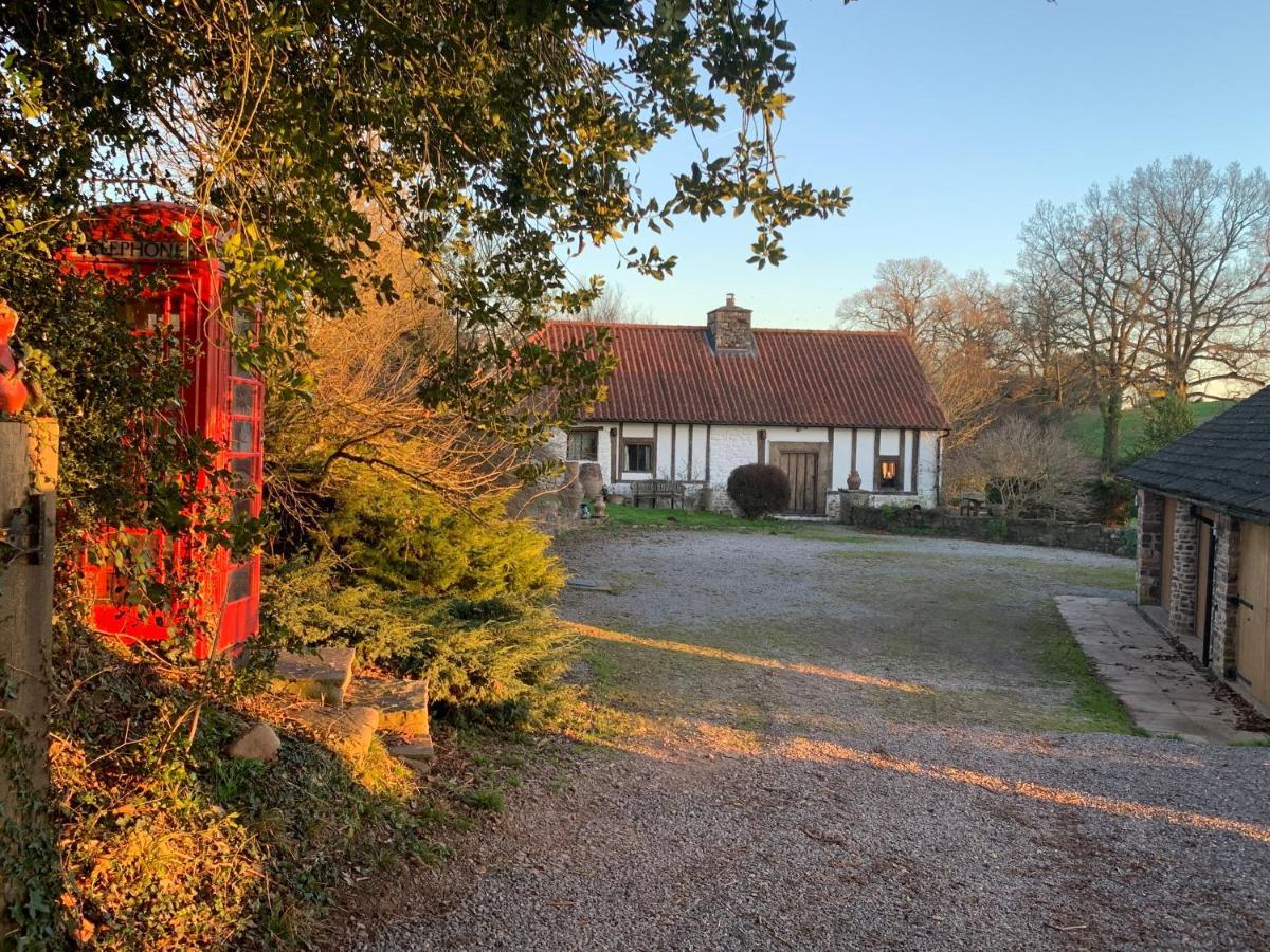 Medieval Cottage In Rural Monmouthshire. Raglan 외부 사진